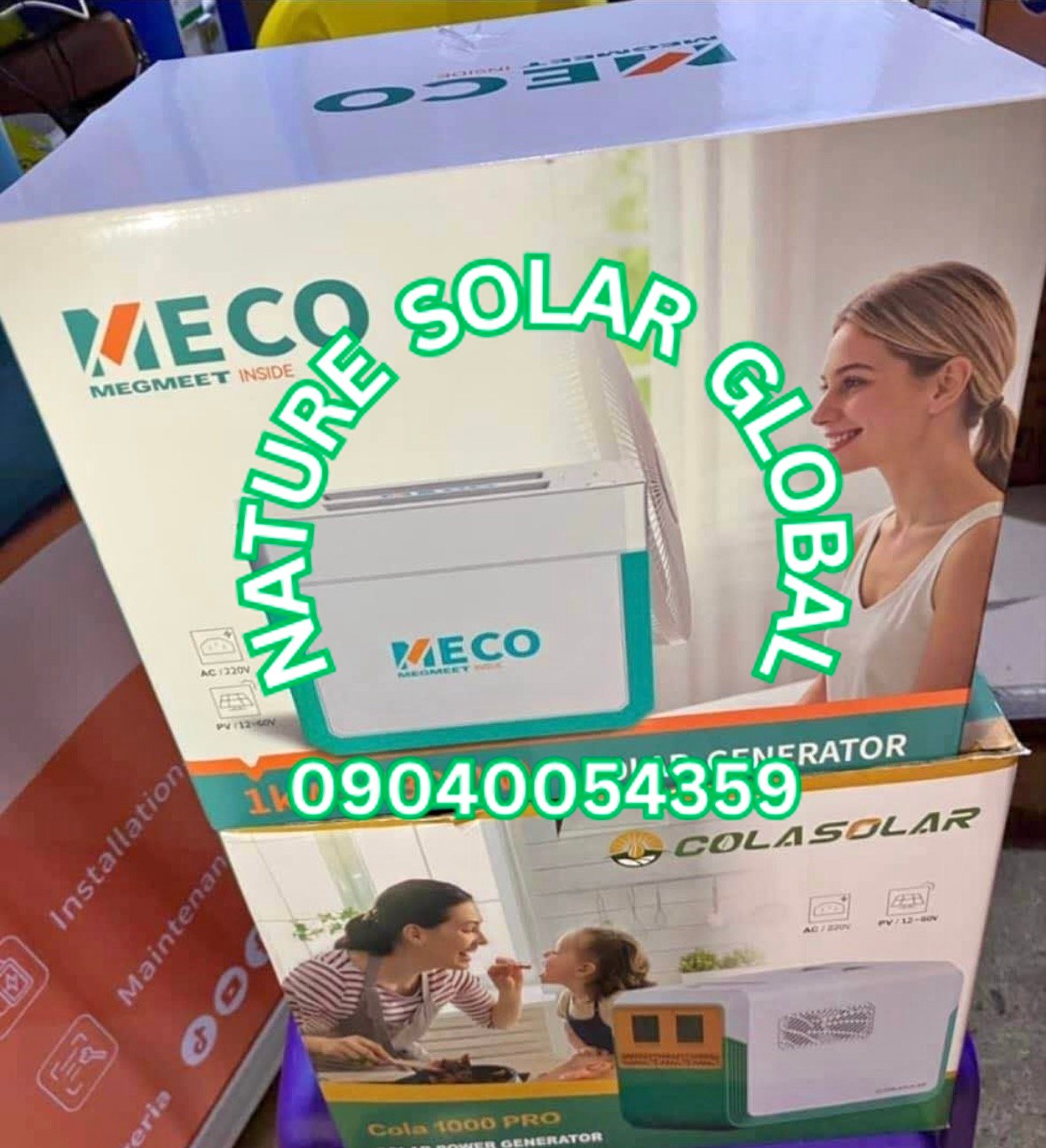 MECO 300W Rechargeable Solar Generator